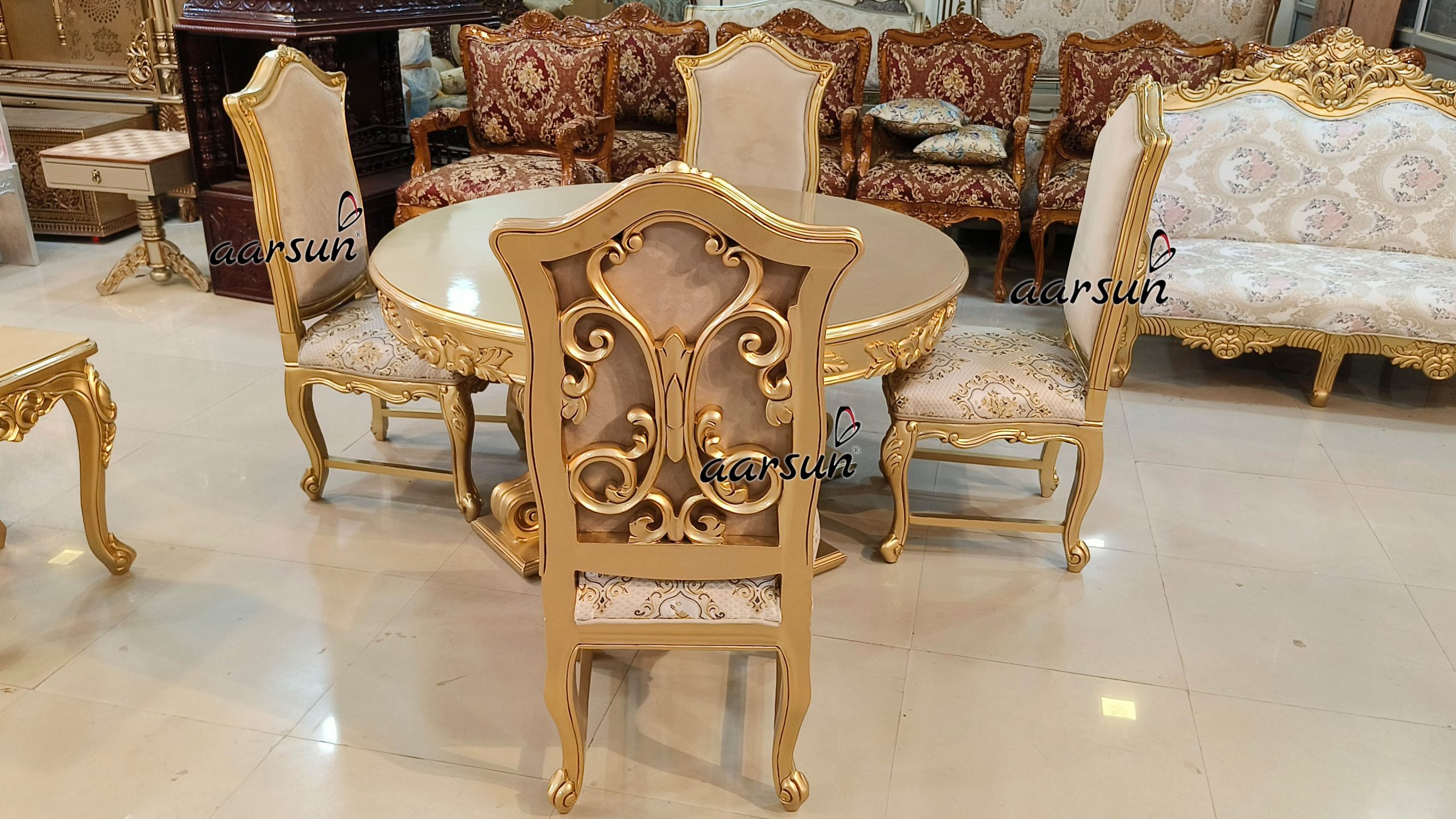 Amazing Luxurious Round Dining Table at Factory Price view 5