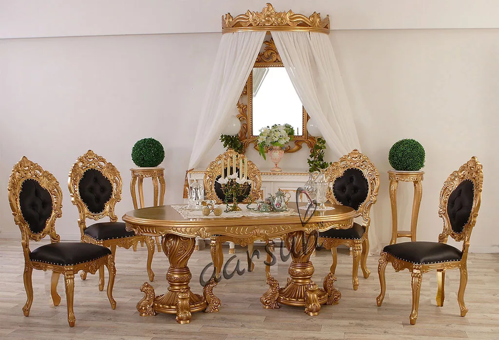 Handcrafted Dining Set with Royal Finish