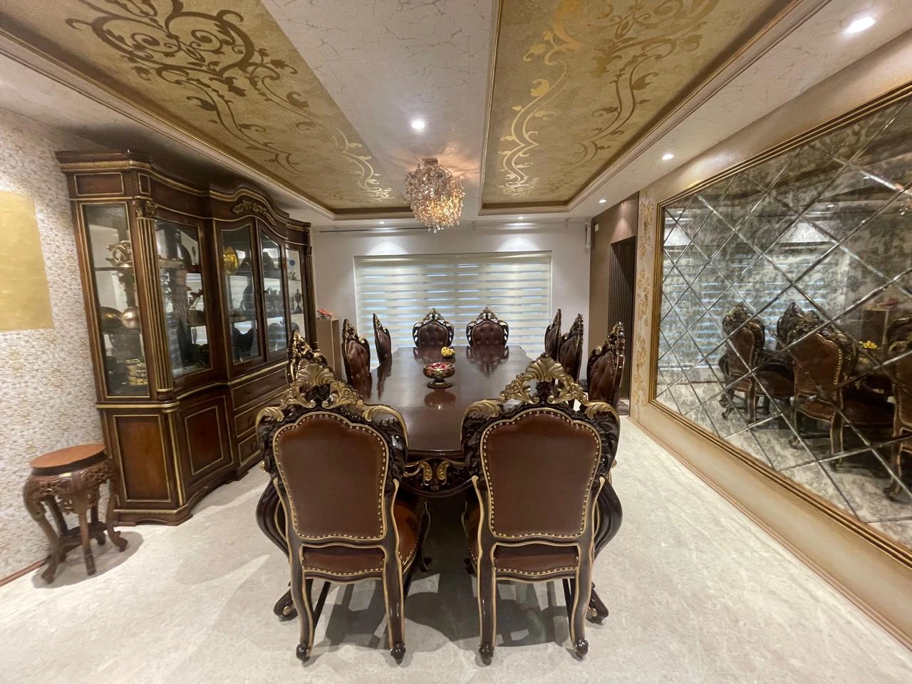 Traditional Classic Wooden Handicrafted Dining Set view 3