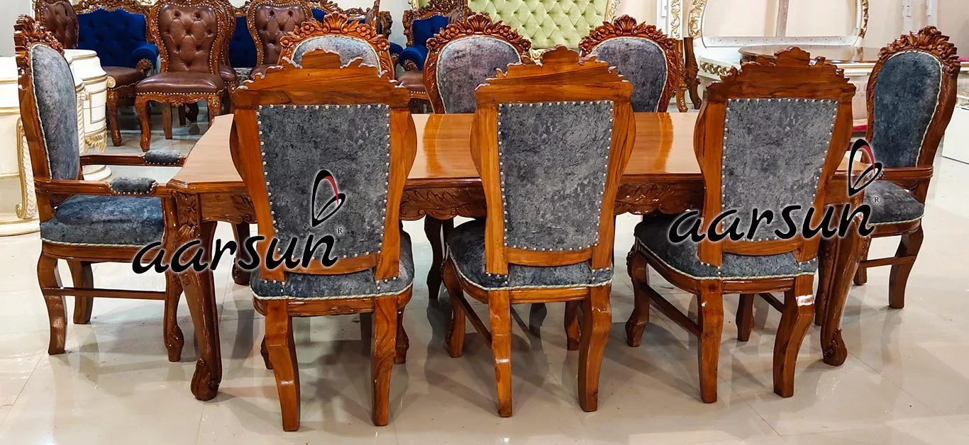 Traditional Dining Set in 8 Seater view 3