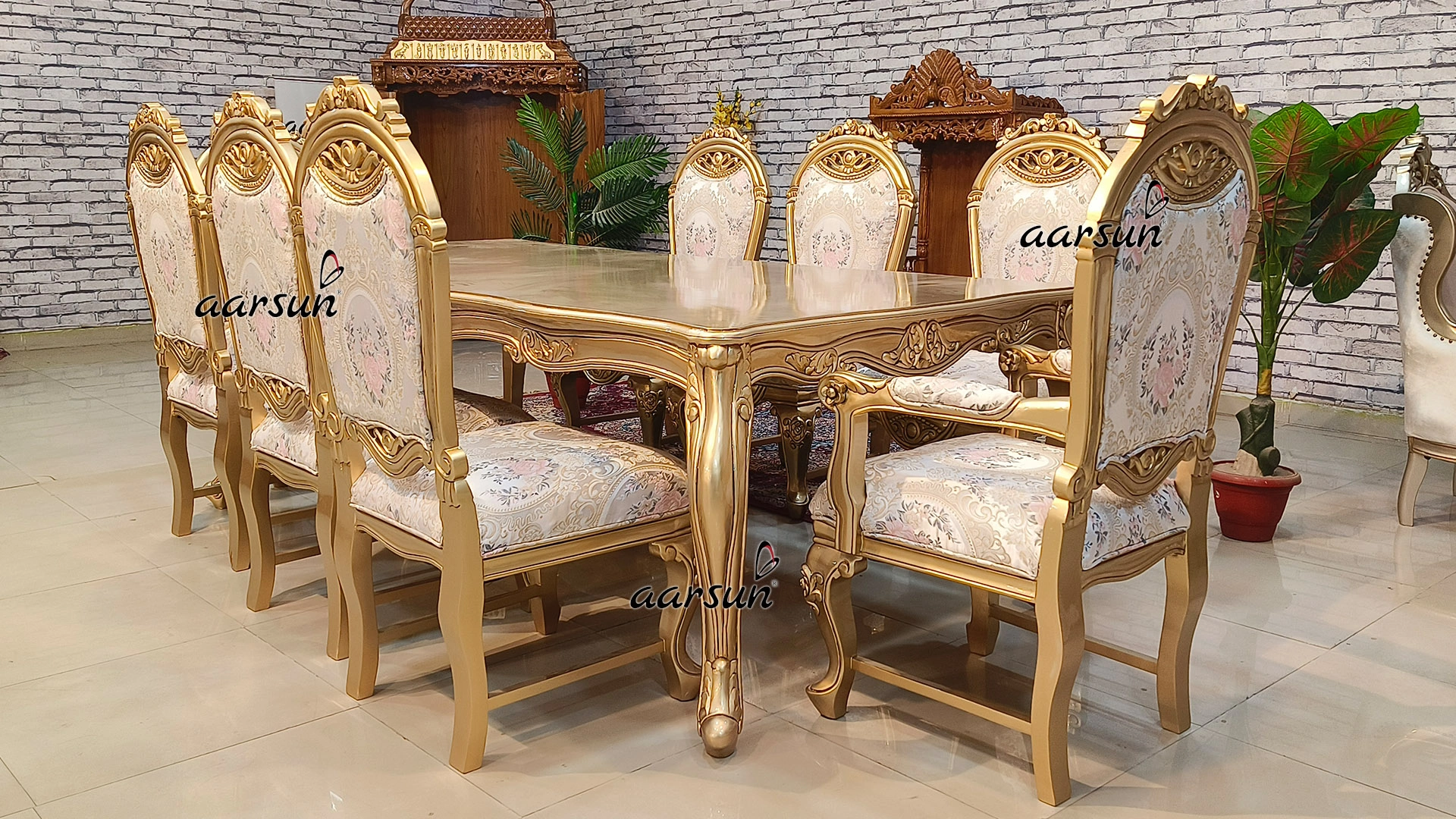 Victorian- Classical 8 seater Dining Set view 4