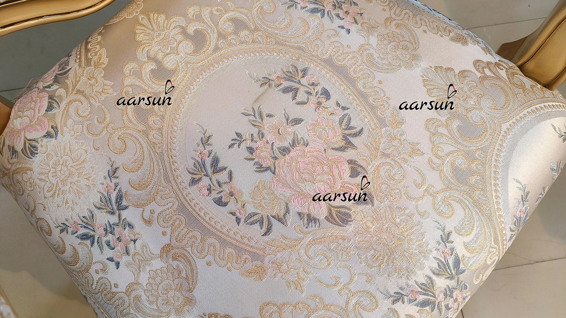 Victorian- Classical 8 seater Dining Set view 10